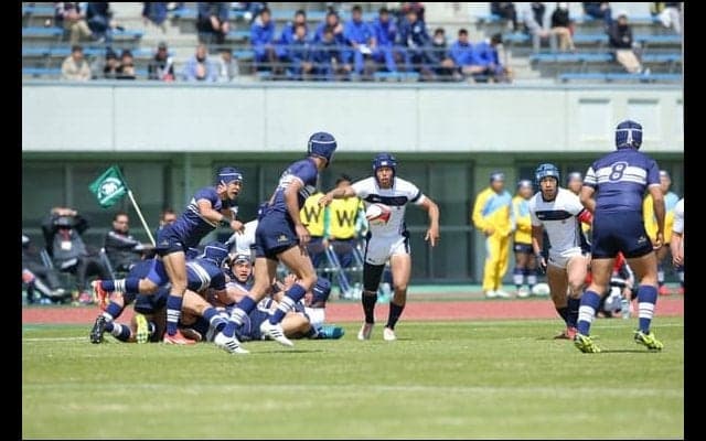  桐蔭学園、センバツ連覇。決勝で大阪桐蔭を下す 