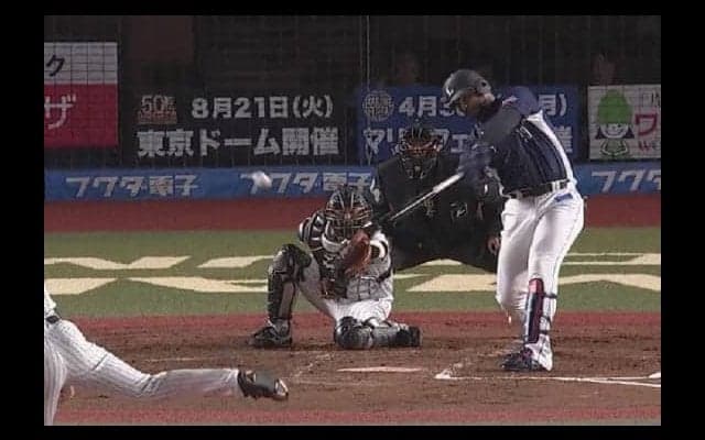 西武、64年ぶり開幕9連勝へ2回に先制　メヒアがタイムリーツーベース