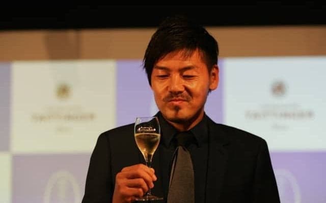 松井大輔、誕生日は妻・加藤ローサとシャンパンでお祝い…「1年また歳を取ったね」