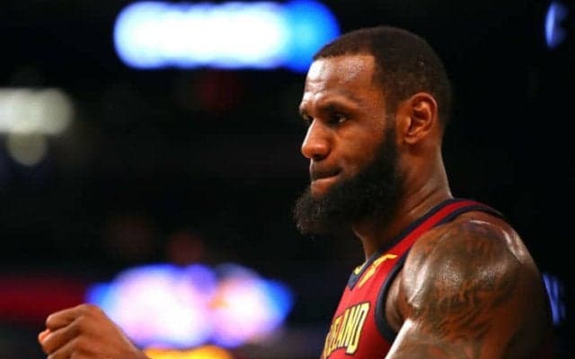 プレーオフ臨戦態勢のレブロン「1敗すればすべてが終わるし、1勝で称賛される」