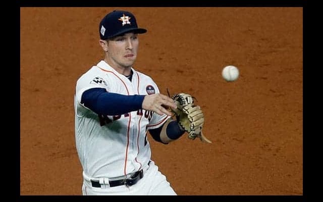 【MLB】世界一軍団の三塁手が47Mノーバン送球　内野横断ウルトラ強肩で見事アウト