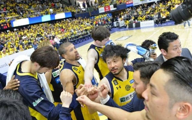 リーグ最強のオフェンスリバウンドにモノを言わせた栃木ブレックスが富山に連勝