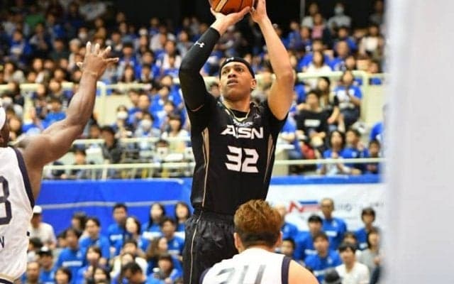 比江島と金丸を欠くシーホース三河、老獪かつタフなバスケで琉球に借りを返す快勝