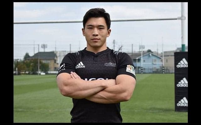  ボールキャリーで見せる　リコー新人・金宣求 