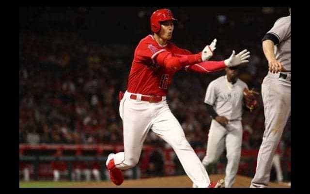 左足首負傷の大谷、ソーシア監督は走塁ミスを否定「一塁手がど真ん中に…」