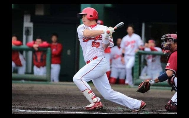 広島、衣笠氏の後輩12年ドラ1位がプロ初安打「やっと打ててよかった」