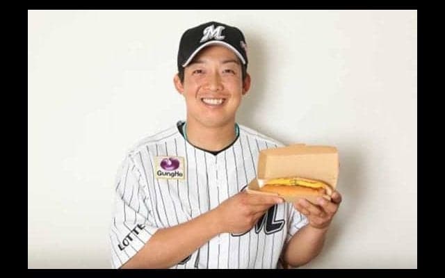 ロッテ菅野の「ミスターダブルホットドッグ」販売　二塁打でウインナー2本