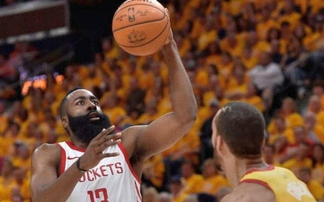 3ポイントシュートに固執せぬ多彩な攻めでジャズの堅守を破壊、ロケッツが2勝目