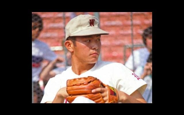 石井丈裕の登板に観客が「えー？」。早実・荒木大輔の控えはツラいよ…