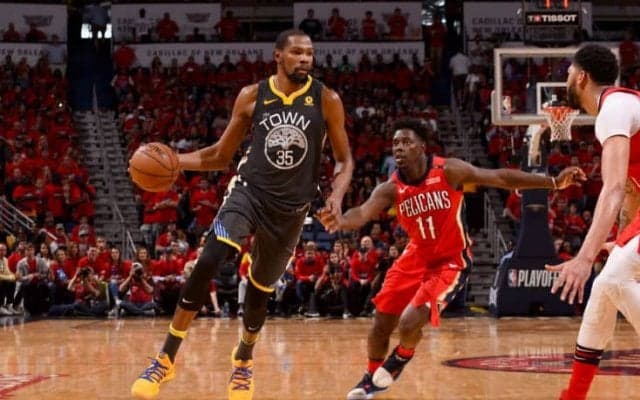 勝負どころで再結成されたウォリアーズ『死のラインナップ』に死角なし