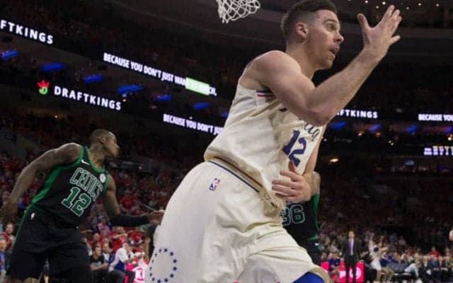 ホームでのスウィープを断固阻止、伏兵マッコネルの活躍でシクサーズが意地の1勝