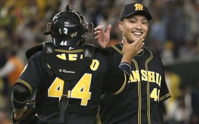 8年ぶり完封＆通算2号アーチ！阪神・秋山が投打に大暴れ！