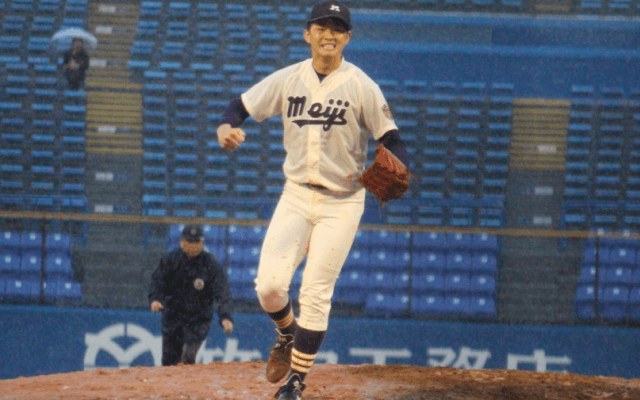 雨中の激戦を1年生・竹田祐が締めて明大が立大に雪辱。勝ち点の行方は3回戦へ【東京六大学野球】