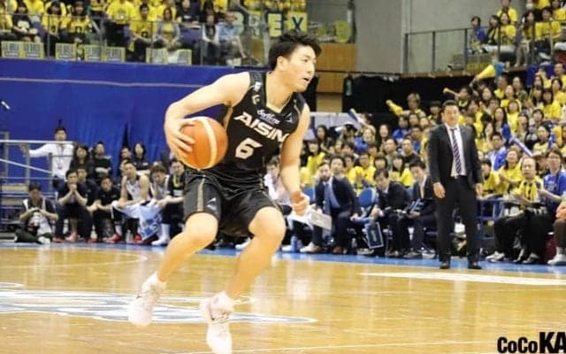 判断ミスで敗戦の責任を背負い込んだエースが１年越しのリベンジ。三河が昨季覇者・栃木に2連勝でＣＳ準決勝進出