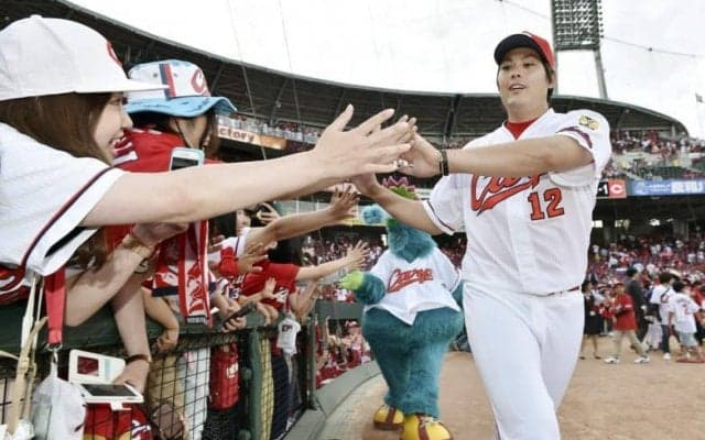 2度の雨天中止を経て8回無失点の快投！広島東洋・九里が今季初勝利！