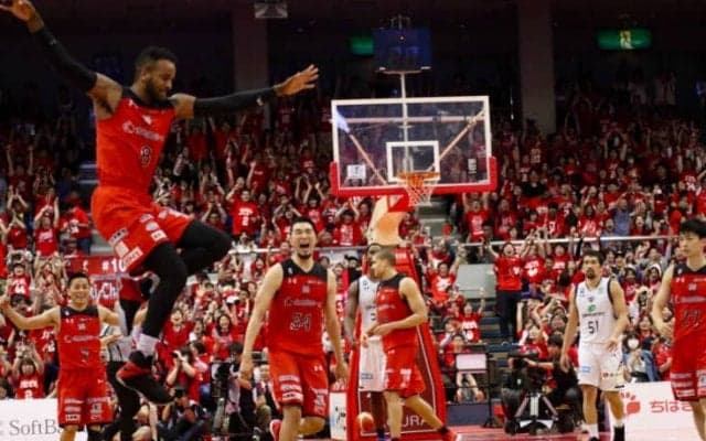 ファウルトラブルを乗り切った千葉ジェッツ、我慢比べで上回りファイナルに進出