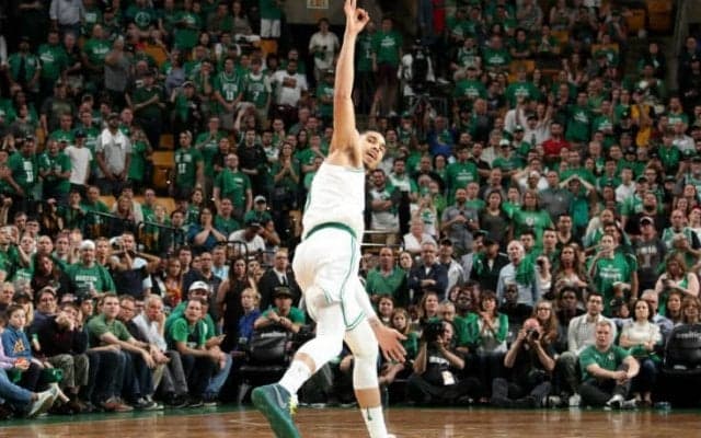 セルティックスが3ポイントシュート攻勢でキャブズを撃破、ファイナルへあと1勝