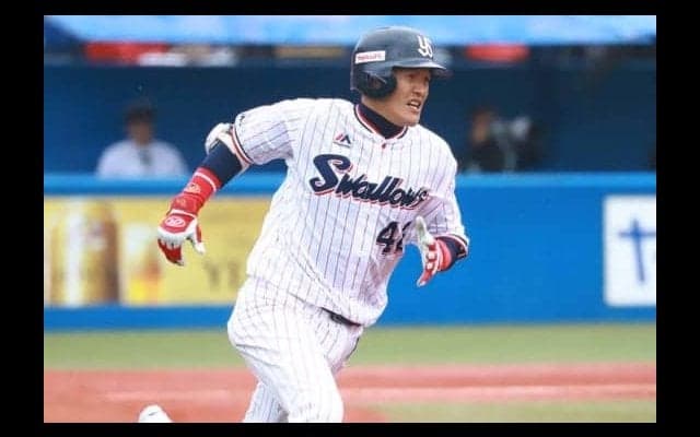 「自由契約から首位打者」史上初の快挙に挑むヤクルト坂口智隆