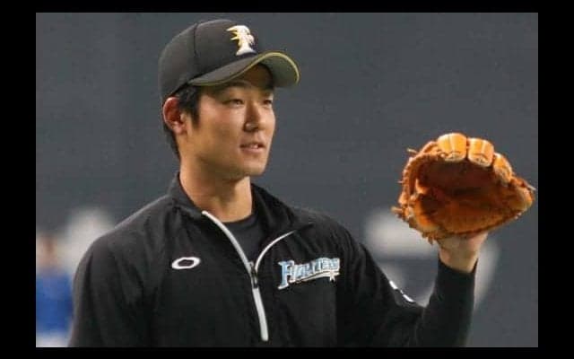 ハム石井一は「右手小指のじん帯損傷及び剥離骨折」　全治10日から2週間