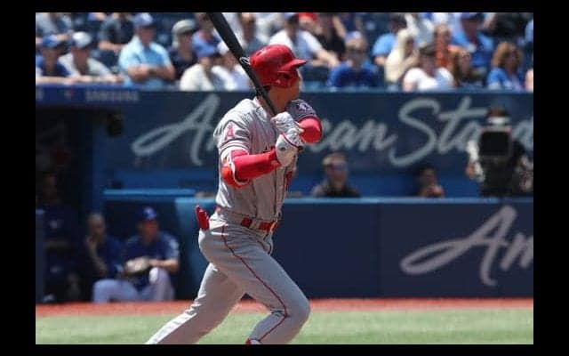 【MLB】大谷翔平、第2打席で左中間破る二塁打！　敵地で2試合連続ヒット