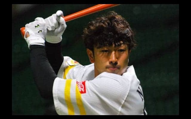 鷹テコ入れに動く　左腕・辛島対策で昇格の西田、塚田を即スタメンに抜擢