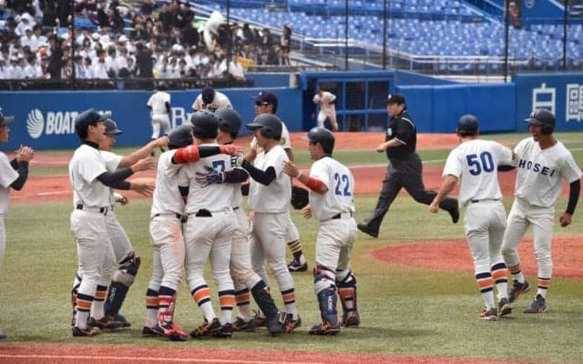 中村浩人のサヨナラ打で法大が先勝。明大の優勝がなくなり慶大の優勝が決定！【東京六大学野球】