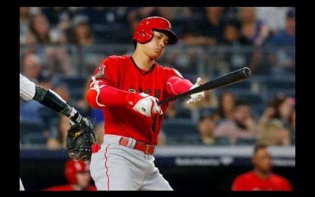 【MLB】大谷、第3打席は3球三振で敵地大歓声　高め真っ直ぐにバットが空を斬る