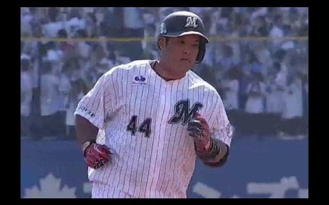 ロッテ「アジャ」井上、鬱憤晴らす今季6号　井口監督「こんなもんじゃない」