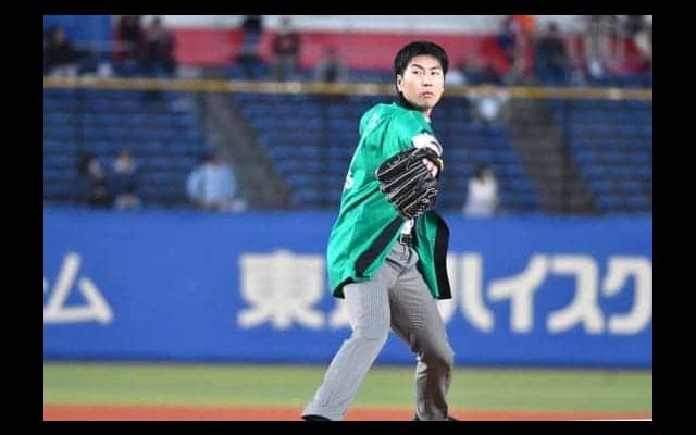 現役選手から球団職員に転身　ロッテ・古谷氏「初めての企画営業」に密着