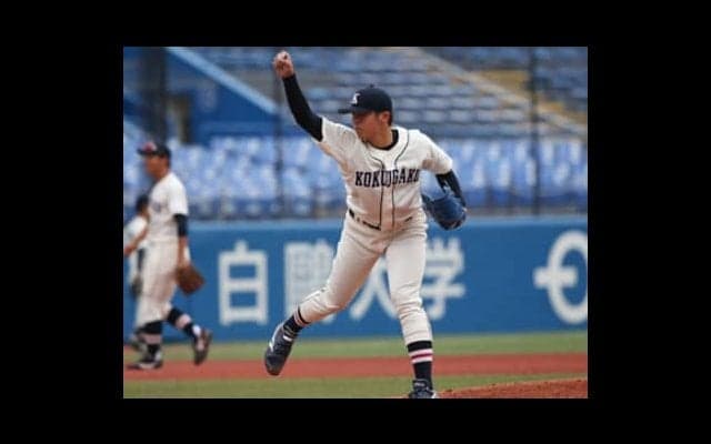 DeNA守護神直伝のツーシームが武器。「帝京の後輩」がドラフトへ