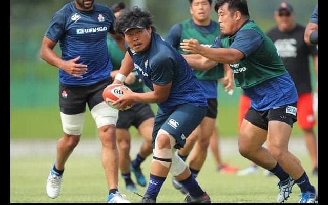  ディフェンスは？　スクラムは？　「結果がすべて」という稲垣啓太の視線。 