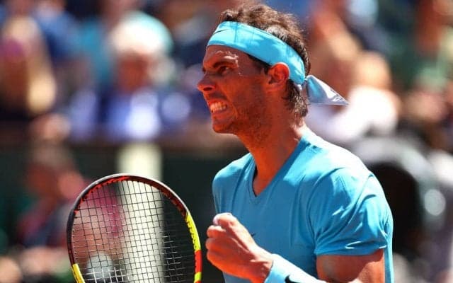 【速報】ナダルが雨天順延で気持ちを切り替えてシュワルツマンに逆転勝利。2年連続のベスト4進出[全仏オープン]