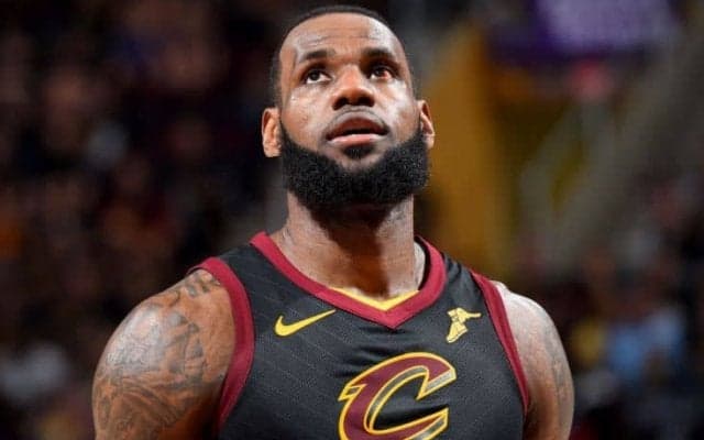 シーズンオフも『主役』であり続けるレブロン・ジェームズ、新たな舞台はどこに？