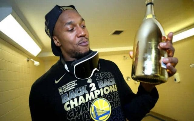 ウォリアーズの連覇に貢献した37歳デイビッド・ウェスト「去就はこれから考える」