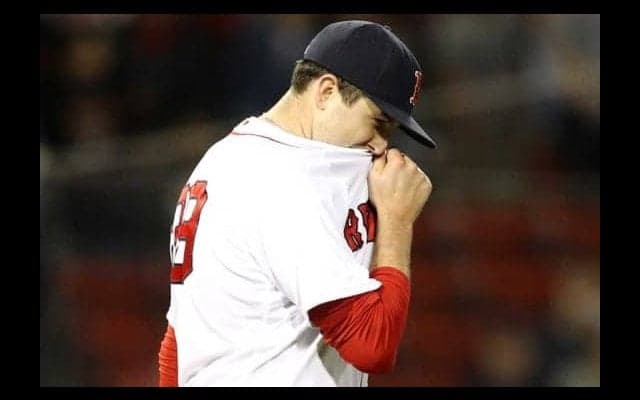 【MLB】“愚行”で今季絶望…グラブ投げつけ右肩「亜脱臼」、Rソックス右腕が手術へ