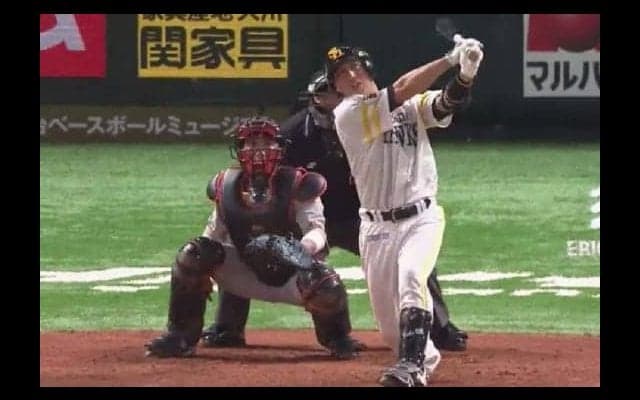 ホークス、市川逆転2ランで快勝　摂津が2勝目　巨人は岡本同点弾空砲
