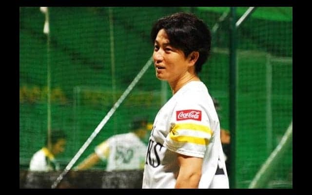 鷹・川島、9回失策で冷や汗？　辛くも逃げ切り「森様様」「グラウンド整備を…」