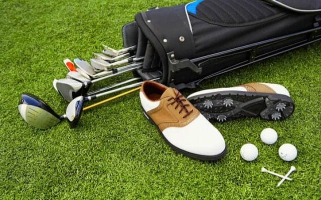 若者のゴルフ離れは「ごるふぁーレンタル.com」で解消できるかも