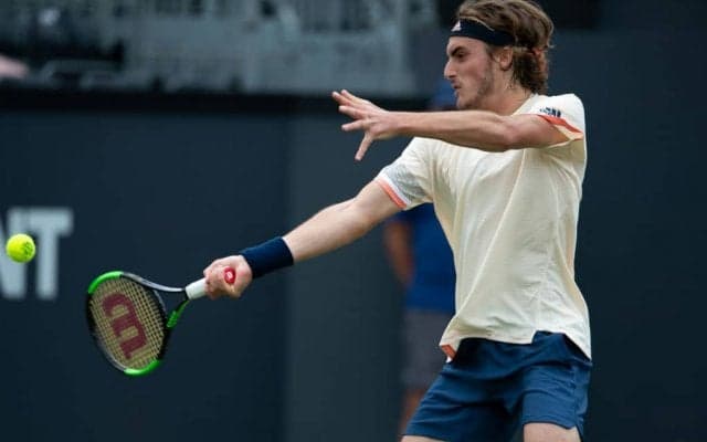 チチパスが雨天中断やマッチポイントのピンチを乗り越えジャジリに勝利、準々決勝へ[リベマ・オープン]