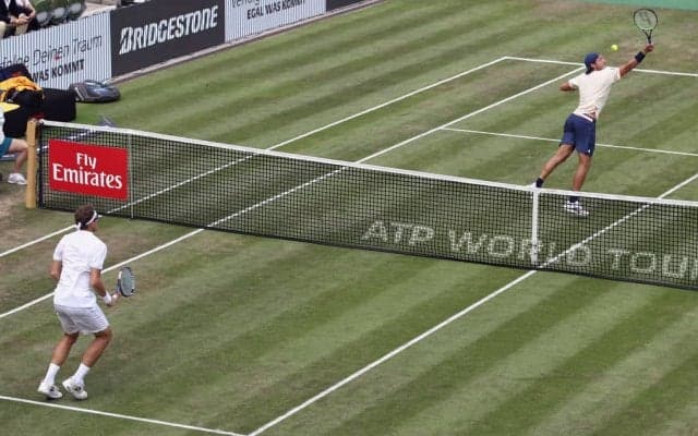 前年優勝のプイユがイストミンを下し準決勝へ[メルセデス・カップ]