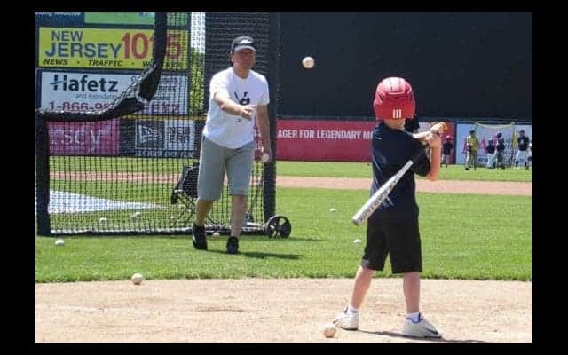 松井秀喜氏が野球教室開催　次世代に伝えたい野球愛「もっと続けてほしい」