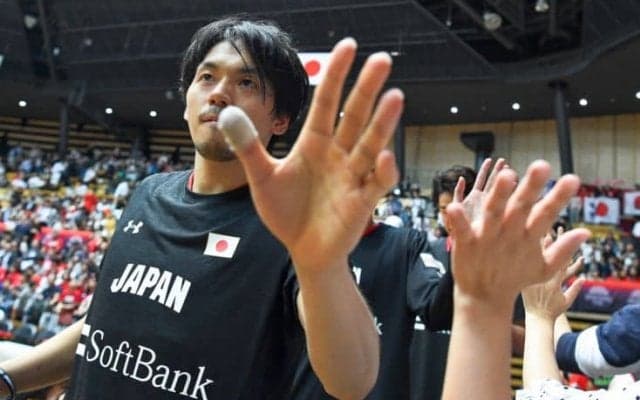 強力インサイドをどう使うか、バスケ日本代表の舵取り役を担う篠山竜青の責務