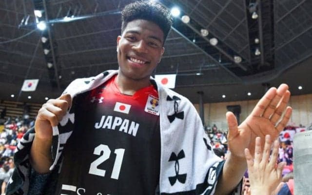 衝撃のデビュー戦、成長ぶりを披露した八村塁「プレーで引っ張っていける選手に」