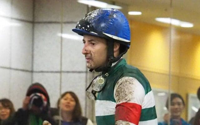 【エプソムC】ルメール「すぐに重賞勝てる」サーブルオール4着