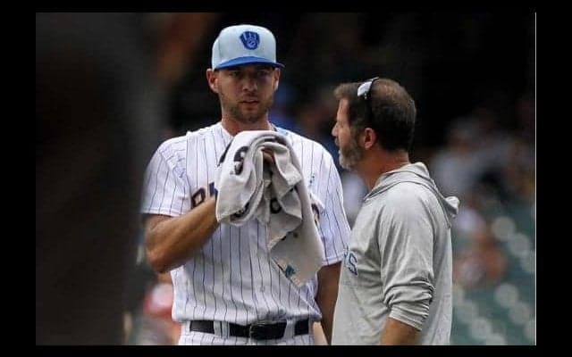 【MLB】ブルワーズ右腕、マウンドで2度嘔吐も続投の“ど根性登板”「量はあまりなかった」