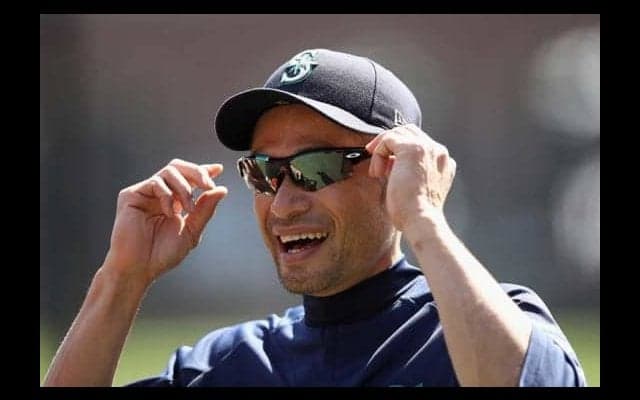 【MLB】「あのネクタイは額に入れてある」-元マーリンズGMが語るイチローとの日々