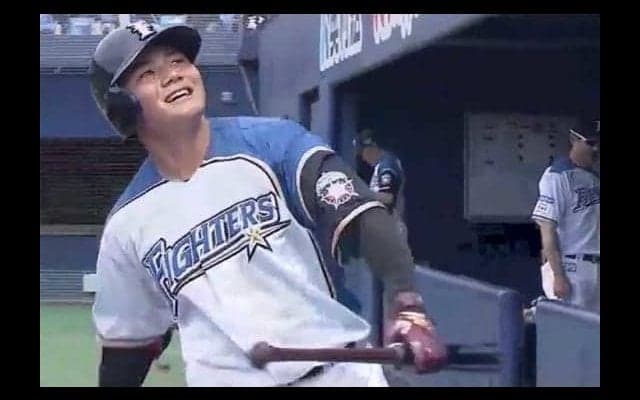 日ハム清宮、リーグトップ“独走“14号2ラン　巨人吉川光からセンター右へ運ぶ