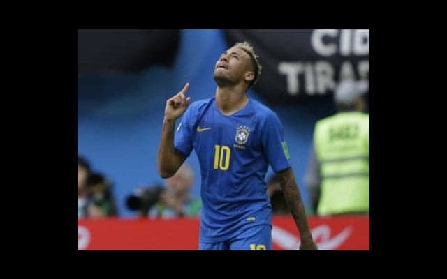 暴かれたネイマールの「演技」。VARがブラジル戦を真っ当な試合に
