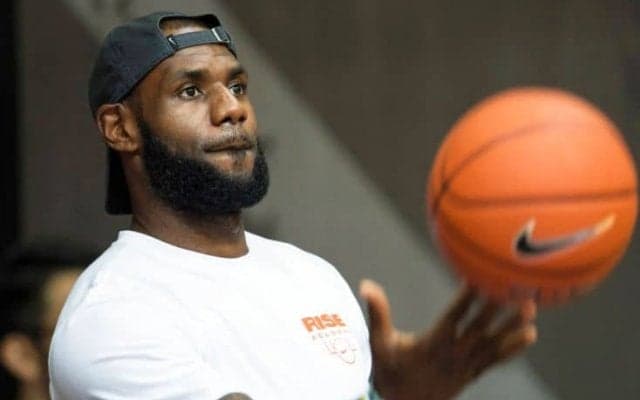 ビッグネーム獲得の重圧を受けるレイカーズ、レブロン＆レナード獲得は実現するか