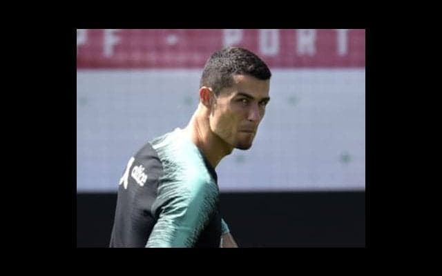 ４得点でもたたかれるＣ・ロナウド。今大会は珍しく謙虚なのが不気味…